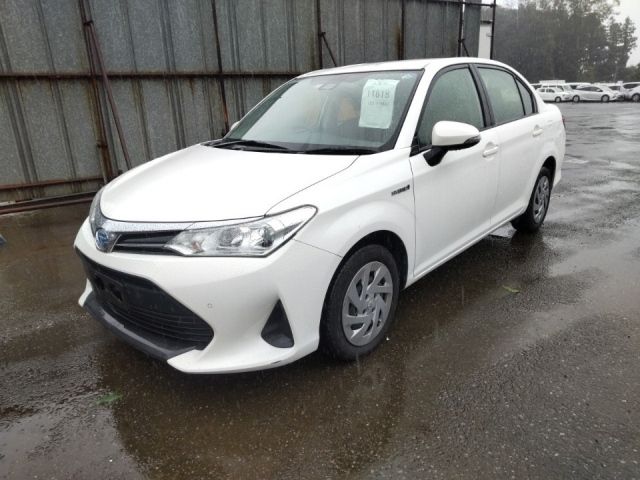 11618 Toyota Corolla axio NKE165 2019 г. (LUM Tokyo Nyusatsu)